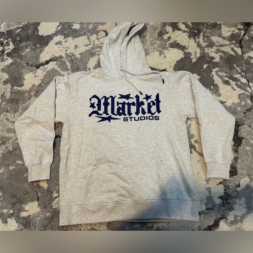 Market Studios Light Gray Hoodie with Navy Graphic D-31